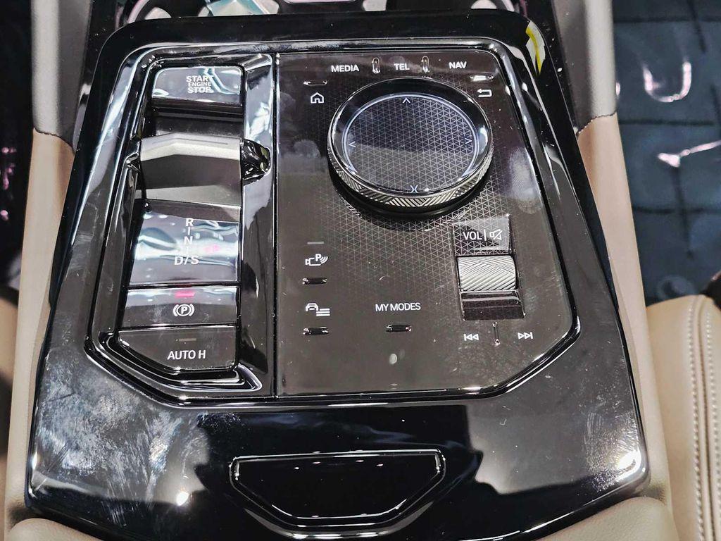 new 2026 BMW 550e car, priced at $82,939