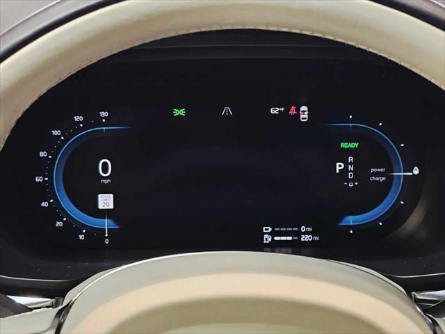used 2023 Volvo XC60 Recharge Plug-In Hybrid car, priced at $51,999