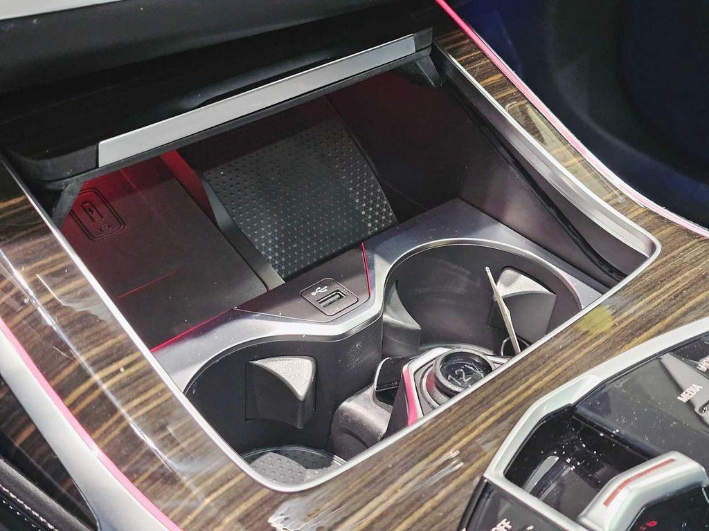 used 2024 BMW X7 car, priced at $76,999