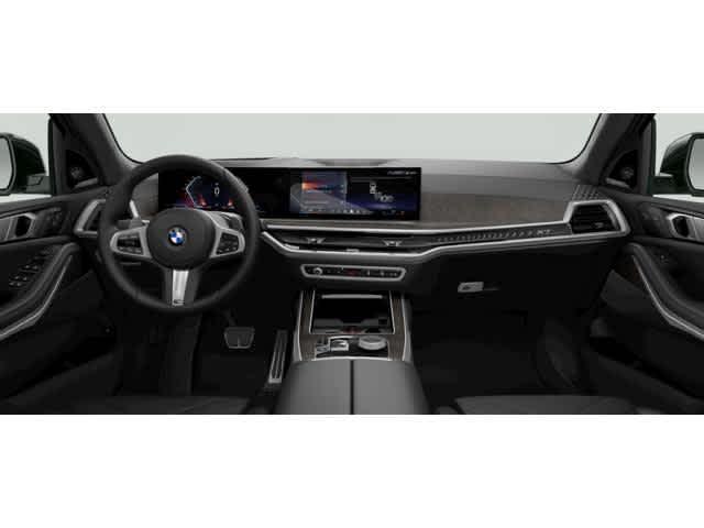 new 2026 BMW X7 car, priced at $106,555