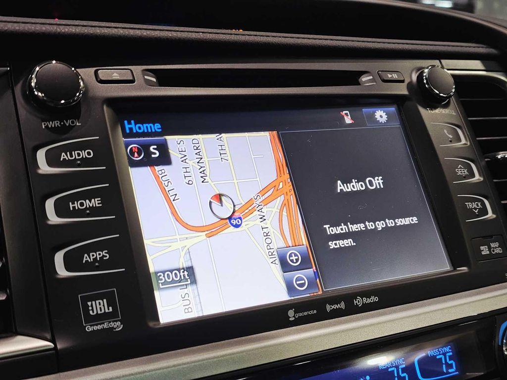 used 2019 Toyota Highlander Hybrid car, priced at $32,999