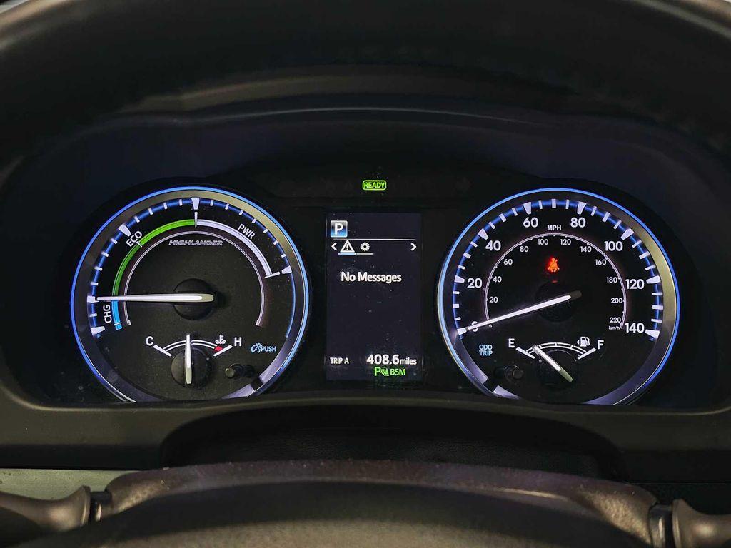 used 2019 Toyota Highlander Hybrid car, priced at $32,999