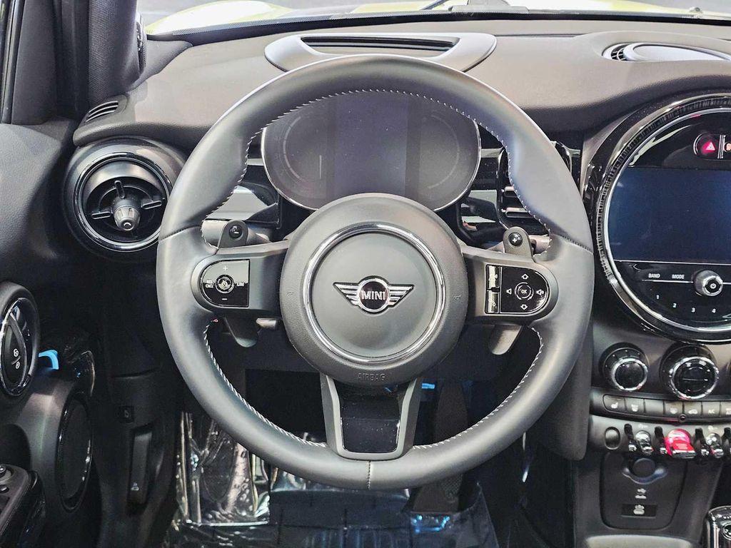 used 2023 MINI Hardtop car, priced at $24,999