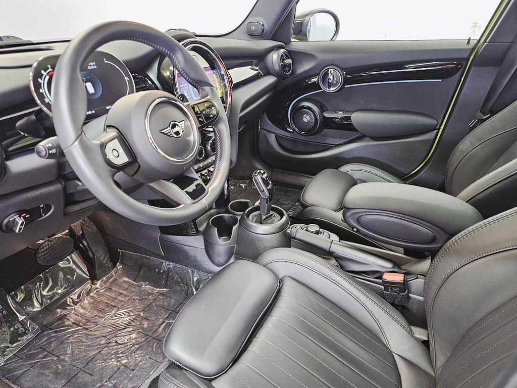 used 2023 MINI Hardtop car, priced at $24,999