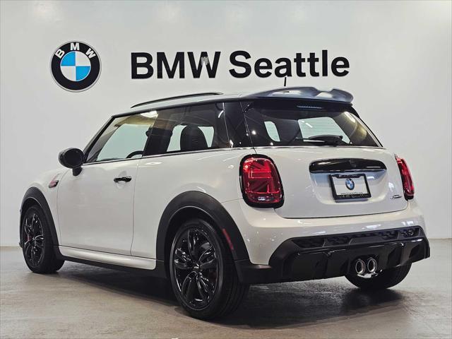 used 2023 MINI Hardtop car, priced at $35,999