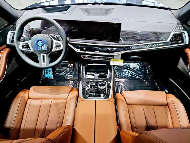 new 2025 BMW X7 car, priced at $121,450