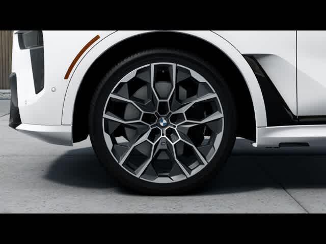 new 2025 BMW X7 car, priced at $96,150