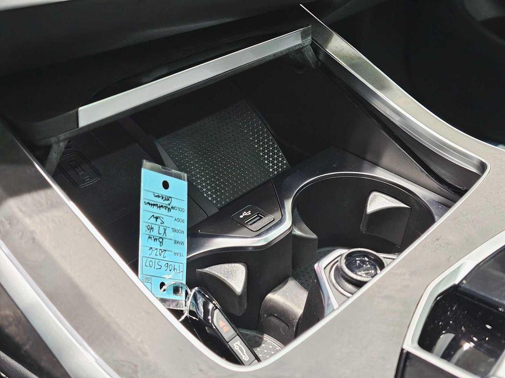 new 2026 BMW X7 car, priced at $99,054