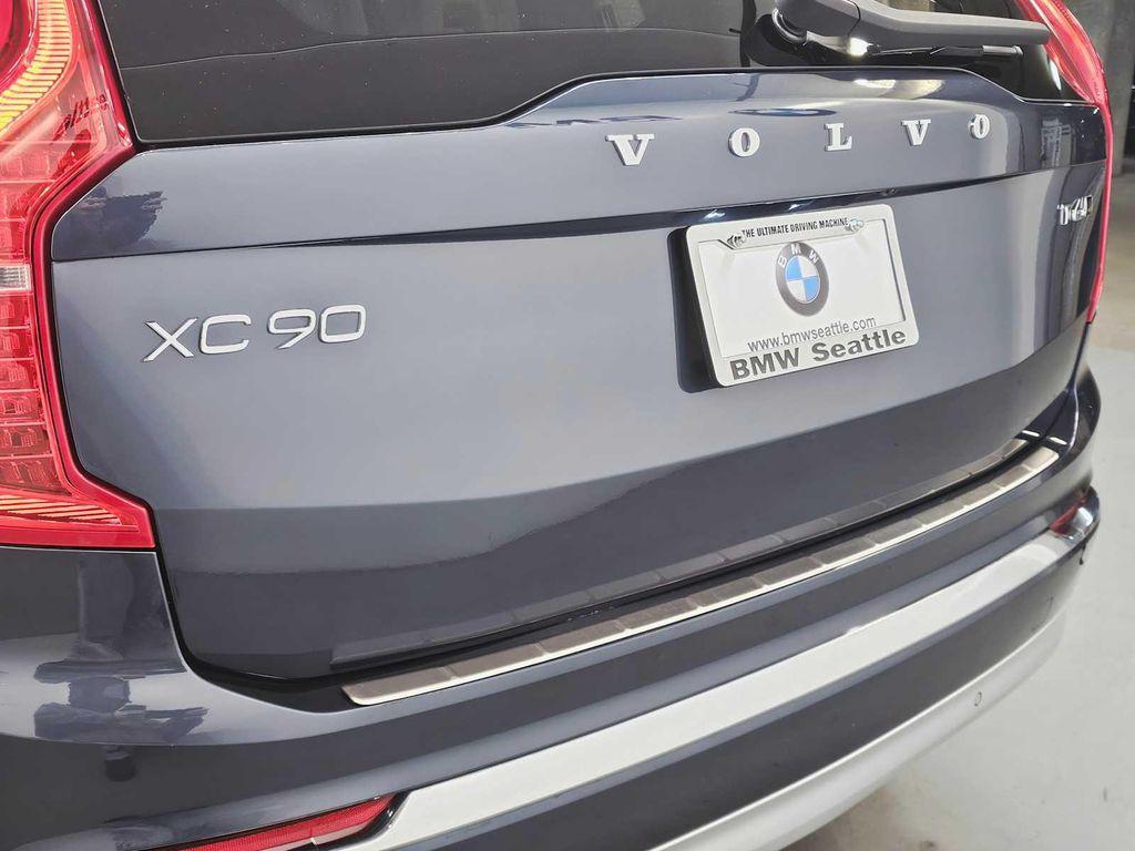used 2022 Volvo XC90 car, priced at $39,999