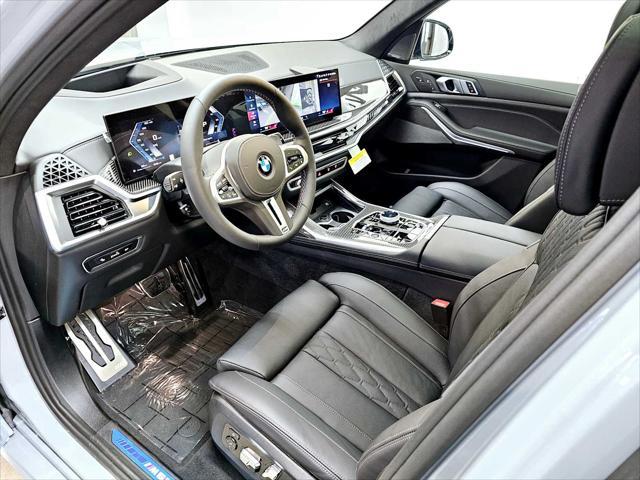 new 2025 BMW X7 car, priced at $120,650