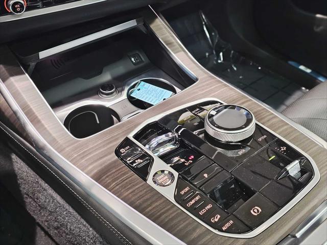 new 2026 BMW X7 car, priced at $103,203
