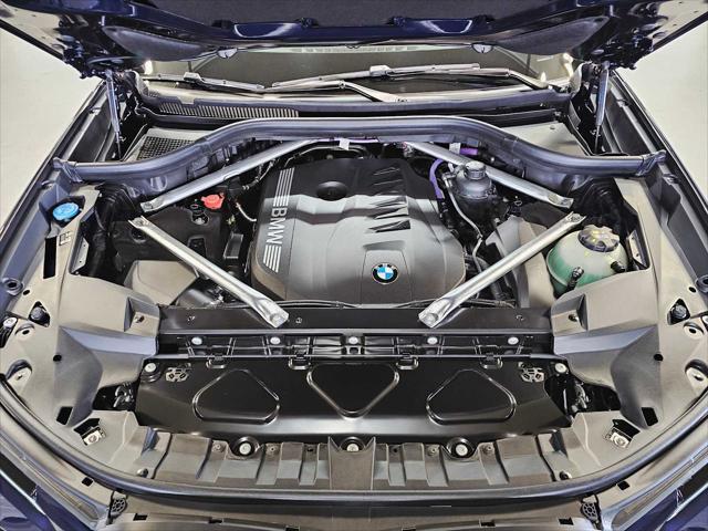 new 2026 BMW X7 car, priced at $103,203
