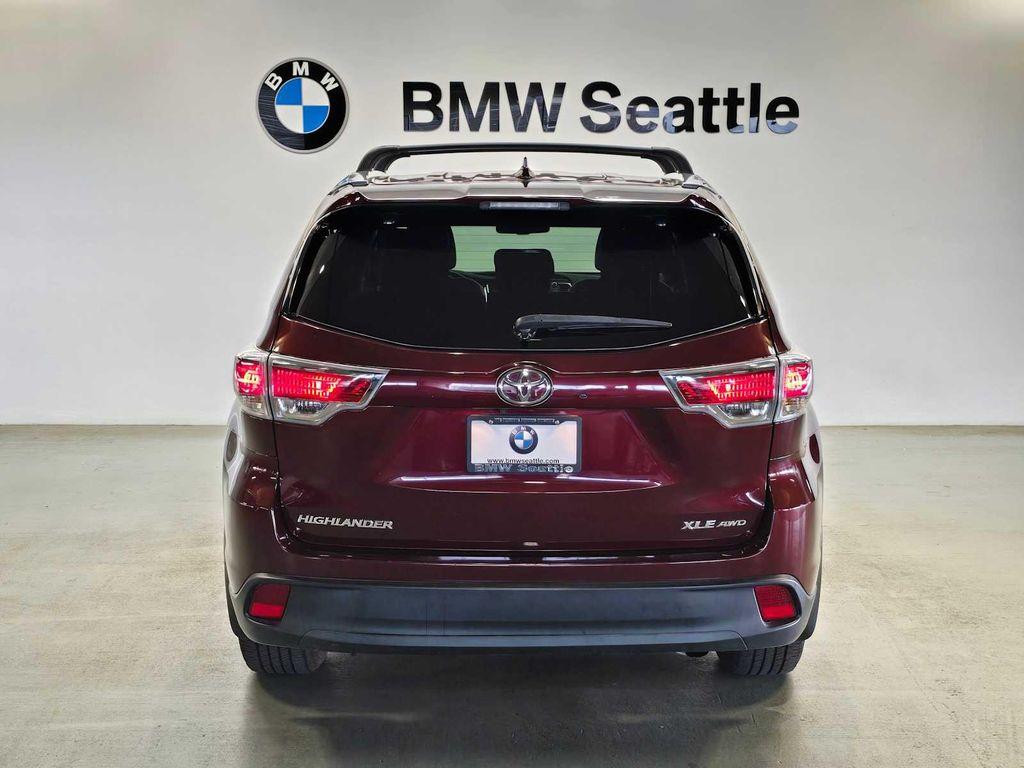 used 2015 Toyota Highlander car, priced at $21,999