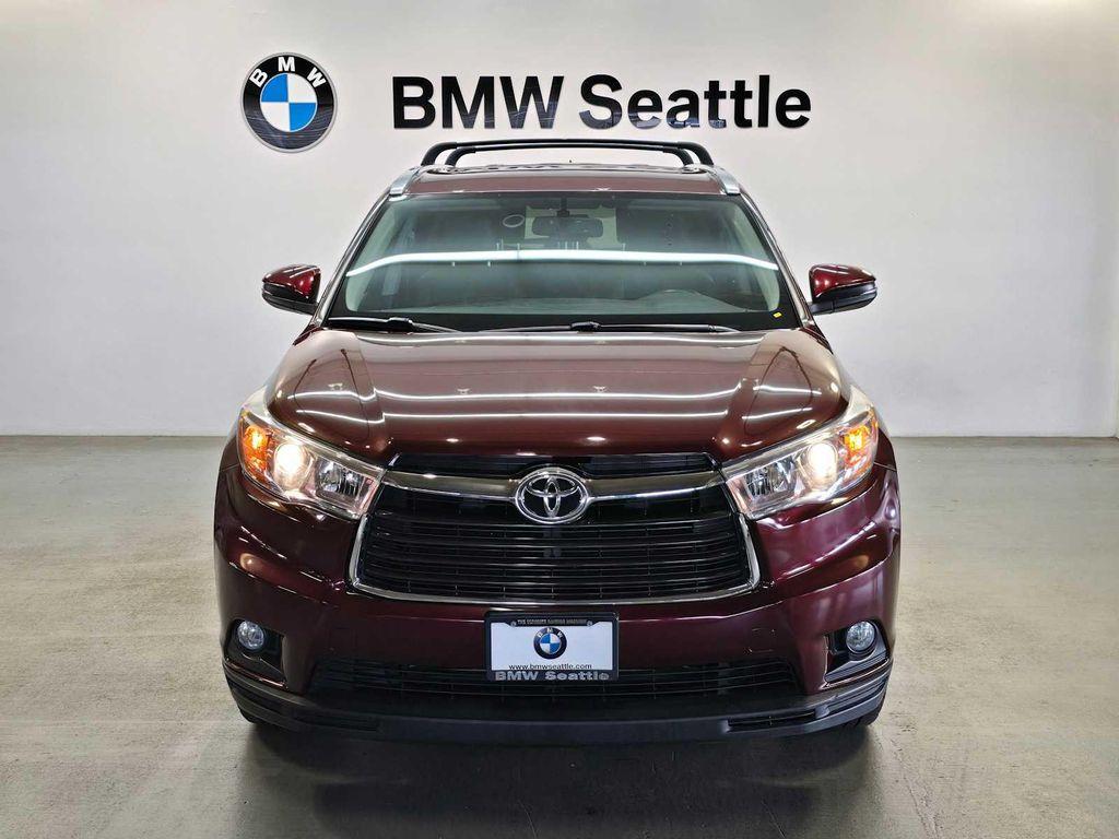 used 2015 Toyota Highlander car, priced at $21,999