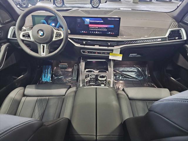 new 2026 BMW X7 car, priced at $127,053