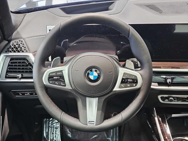 new 2026 BMW X7 car, priced at $95,754