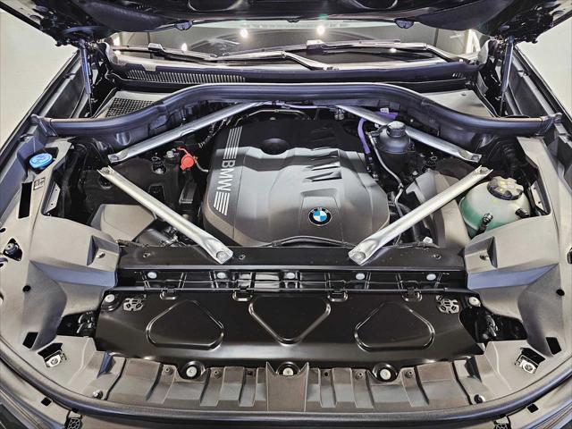 new 2026 BMW X7 car, priced at $95,754