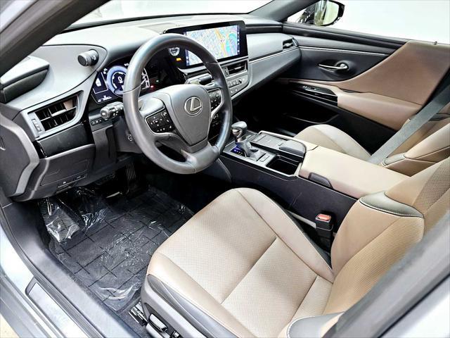 used 2022 Lexus ES 300h car, priced at $38,995