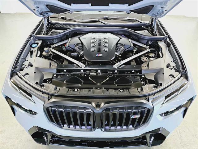 new 2025 BMW X7 car, priced at $121,250