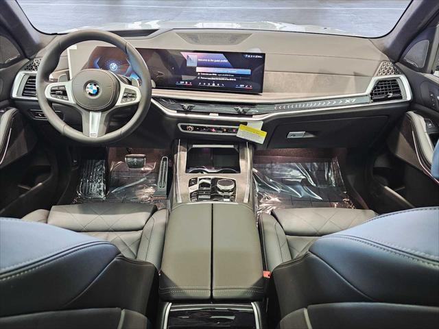 new 2026 BMW X7 car, priced at $98,803