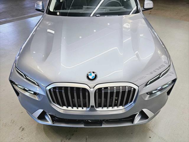 new 2025 BMW X7 car, priced at $93,675