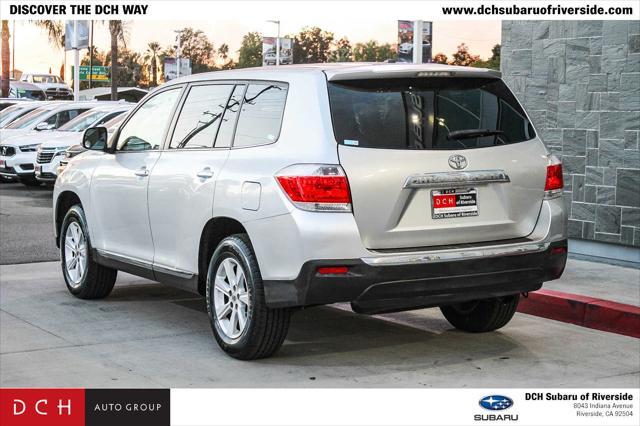 used 2012 Toyota Highlander car, priced at $10,995