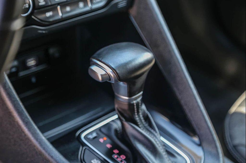 used 2022 Kia Niro Plug-In Hybrid car, priced at $20,101