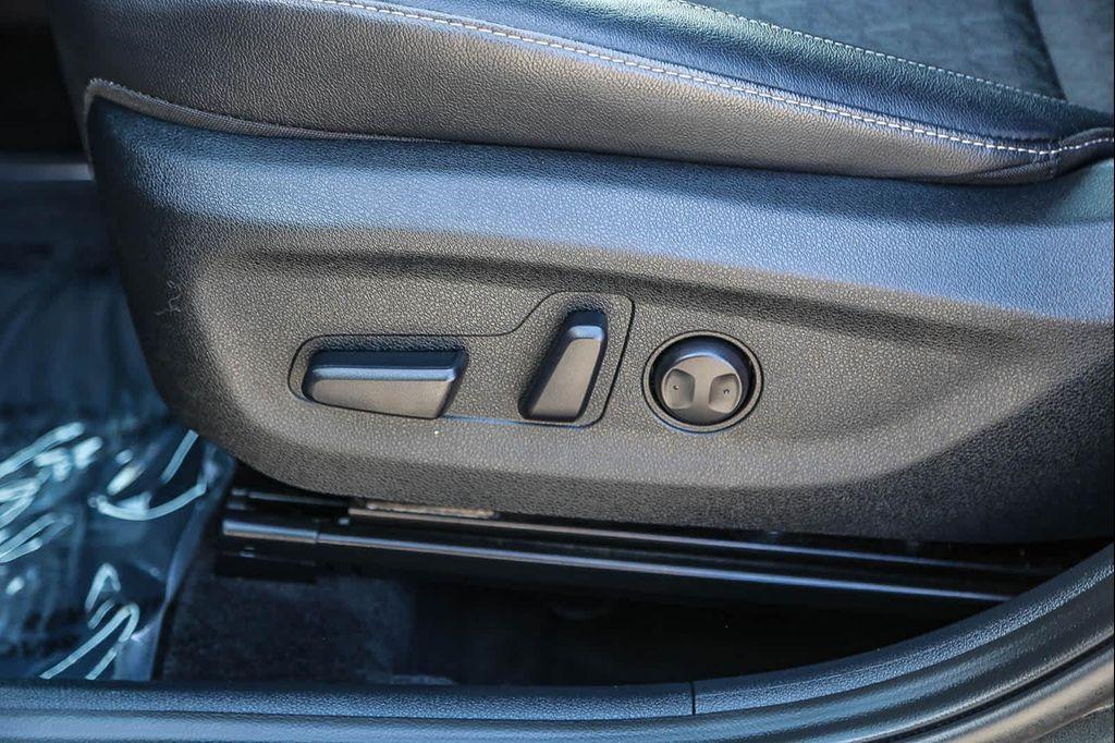 used 2022 Kia Niro Plug-In Hybrid car, priced at $20,101