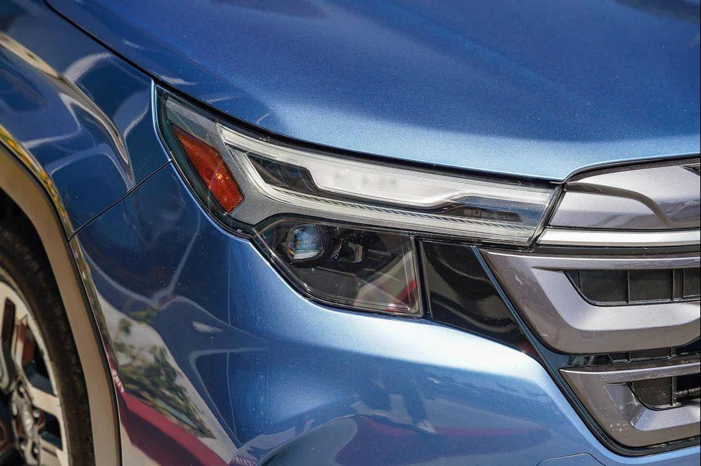 new 2025 Subaru Forester car, priced at $38,942