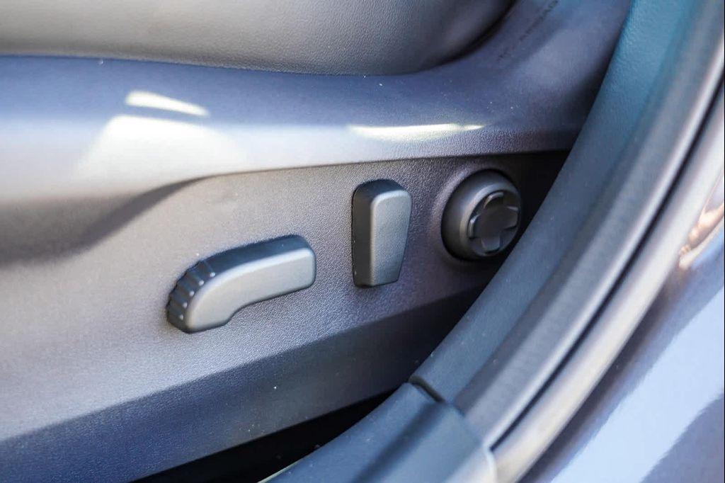 new 2025 Subaru Legacy car, priced at $35,336