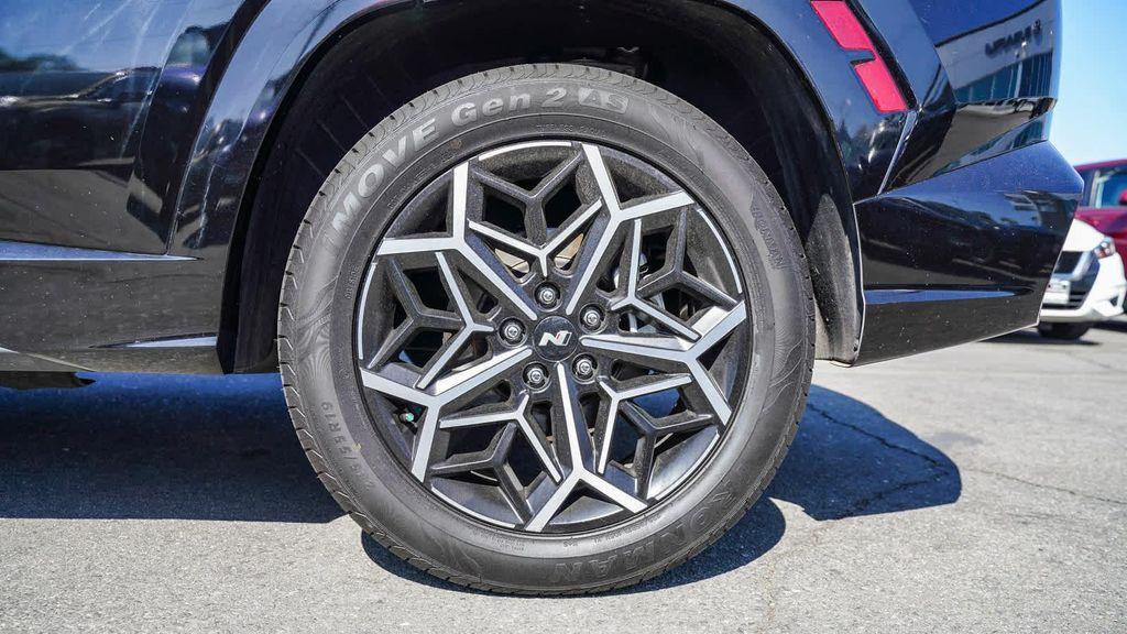 used 2024 Hyundai TUCSON Hybrid car, priced at $23,527