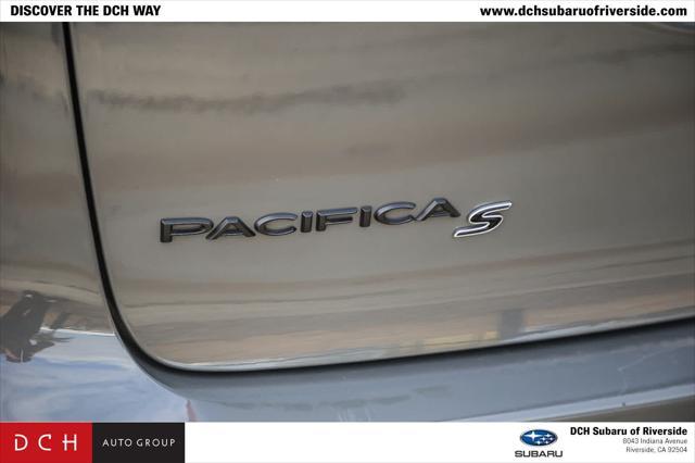 used 2021 Chrysler Pacifica Hybrid car, priced at $29,361