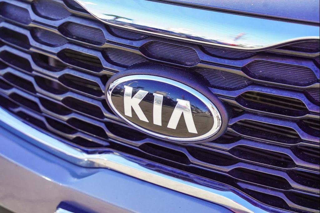 used 2020 Kia Sorento car, priced at $15,999
