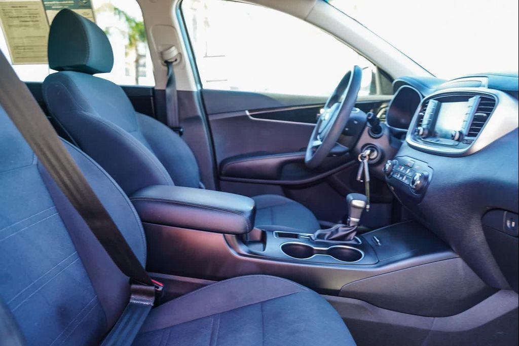 used 2020 Kia Sorento car, priced at $15,999