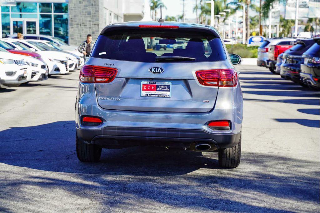 used 2020 Kia Sorento car, priced at $15,999