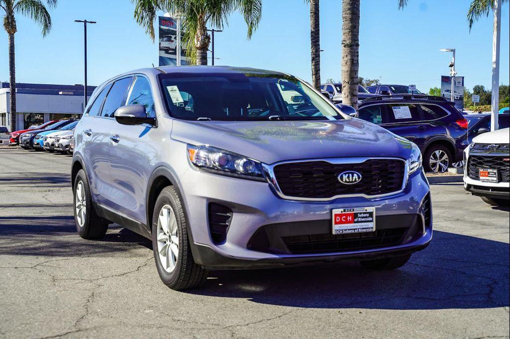 used 2020 Kia Sorento car, priced at $15,999
