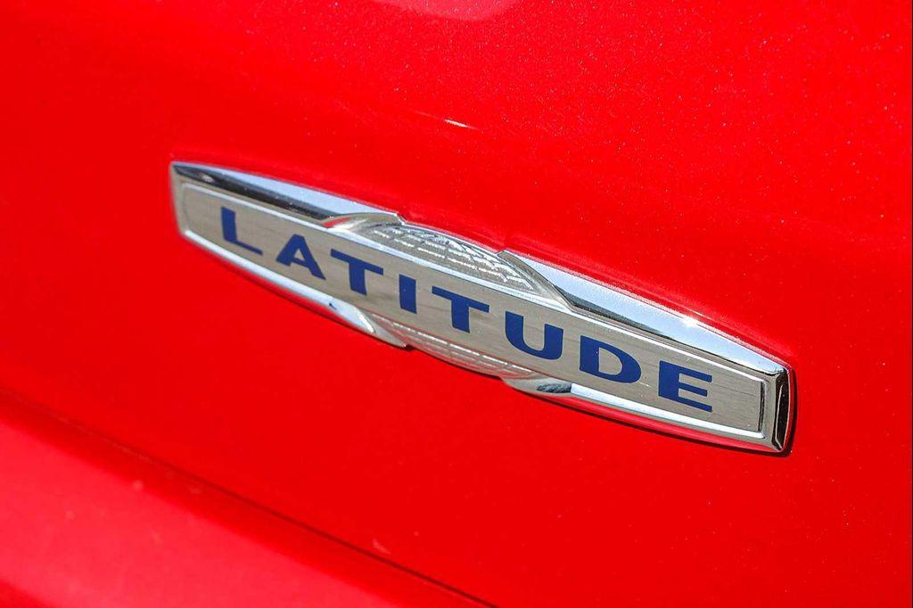 used 2019 Jeep Compass car, priced at $15,555