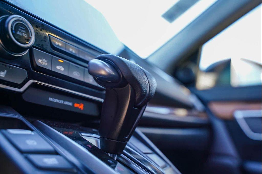 used 2020 Honda CR-V car, priced at $19,724