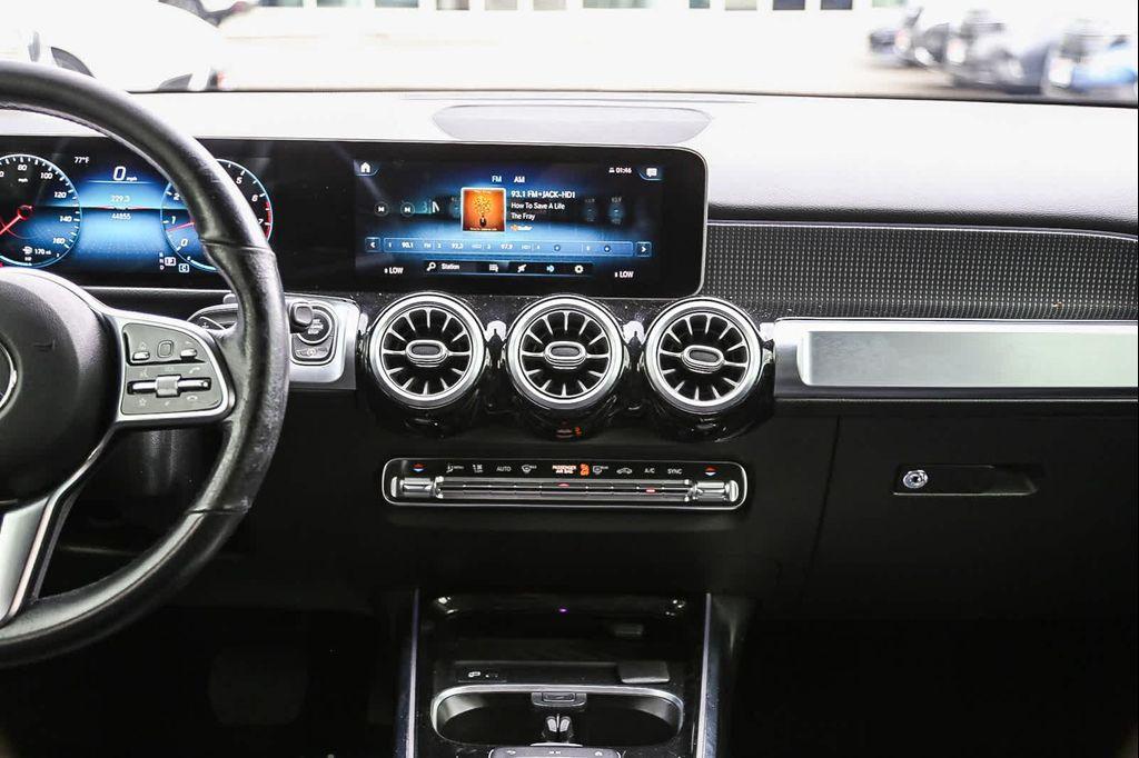 used 2021 Mercedes-Benz GLB 250 car, priced at $23,346