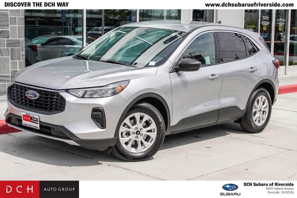 used 2023 Ford Escape car, priced at $25,899