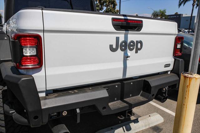 used 2020 Jeep Gladiator car, priced at $59,995