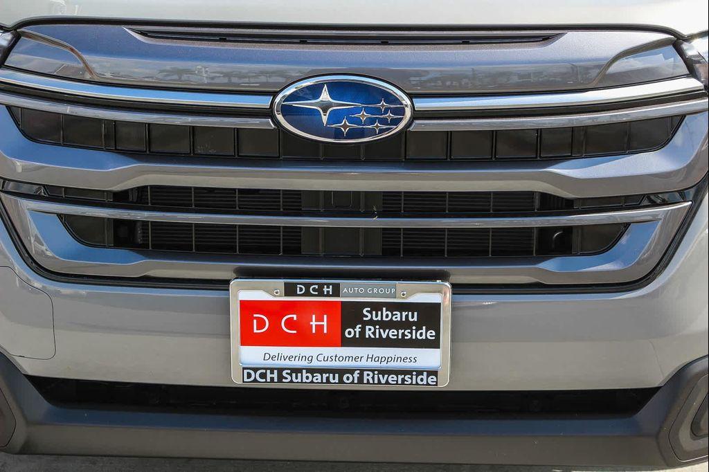 new 2025 Subaru Forester car, priced at $33,618
