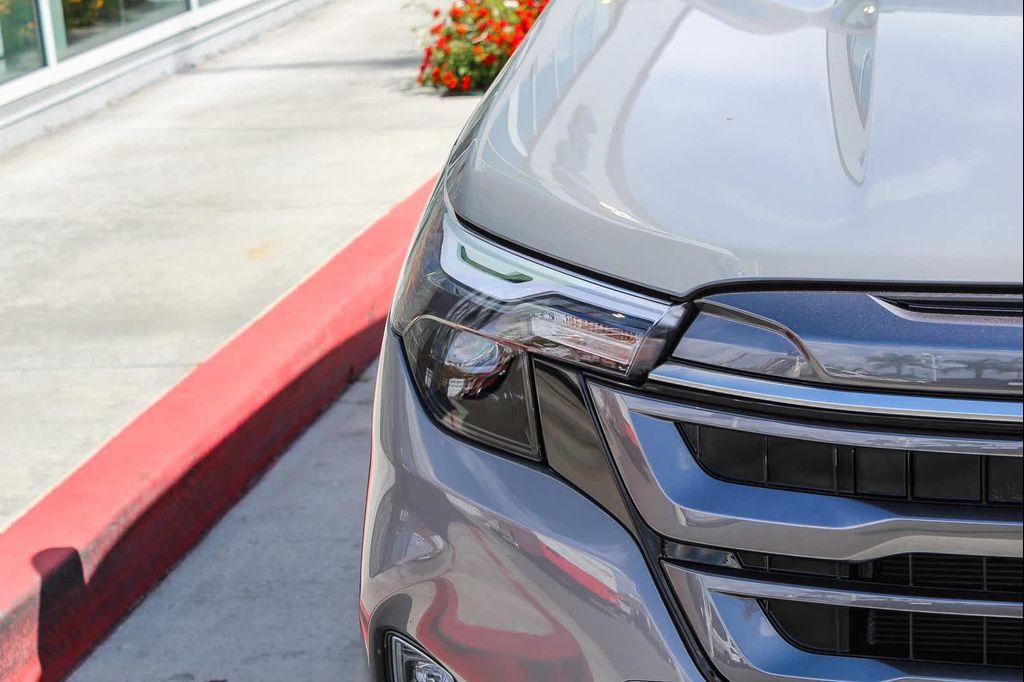 new 2025 Subaru Forester car, priced at $33,618
