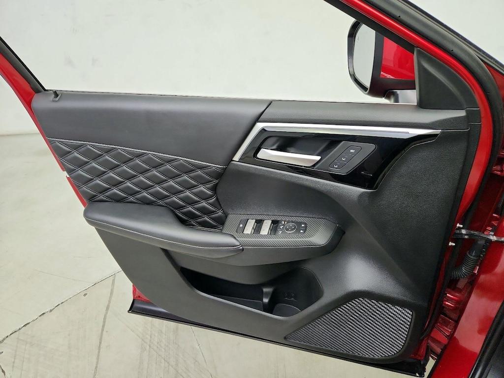 used 2023 Mitsubishi Outlander car, priced at $32,998