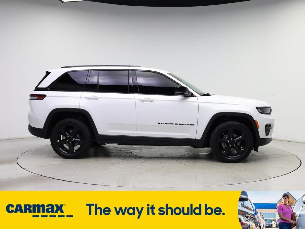 used 2022 Jeep Grand Cherokee car, priced at $34,998