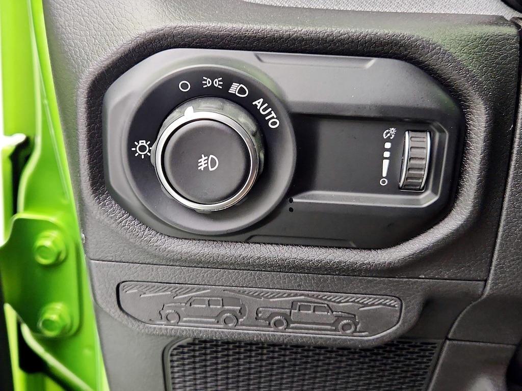 used 2025 Jeep Wrangler car, priced at $37,998