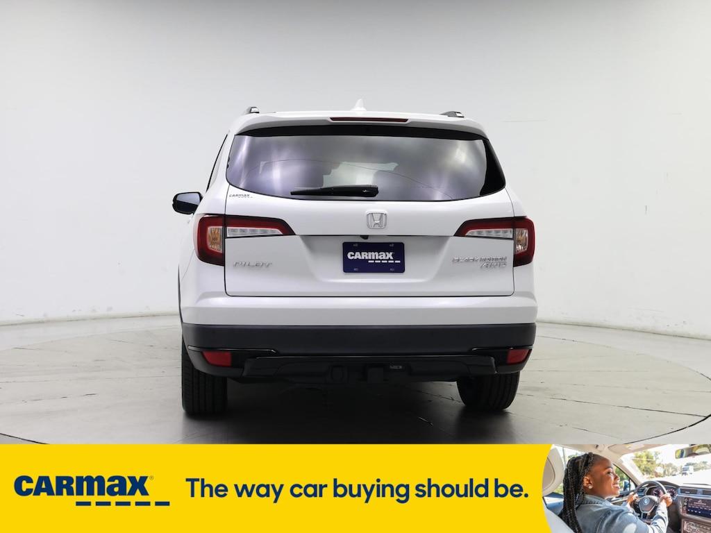 used 2022 Honda Pilot car, priced at $35,998