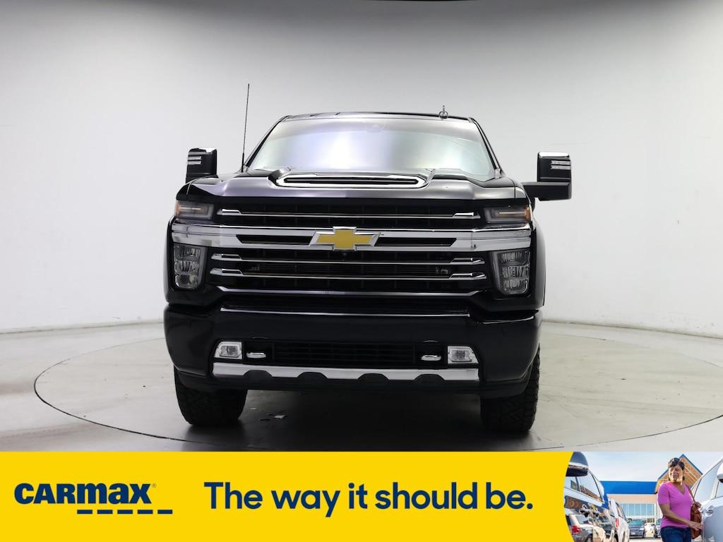 used 2022 Chevrolet Silverado 2500 car, priced at $59,998