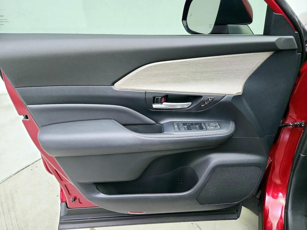 used 2024 Toyota Grand Highlander car, priced at $50,998