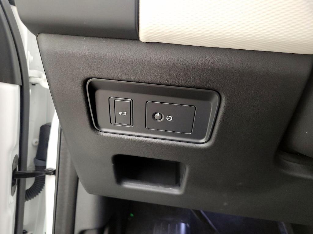 used 2022 Land Rover Discovery car, priced at $44,998